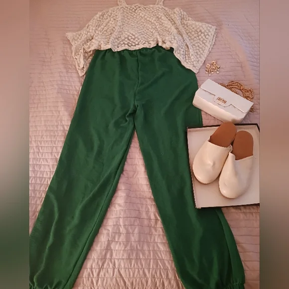 Women's Green Linen Style Pants - Picture 3 of 5